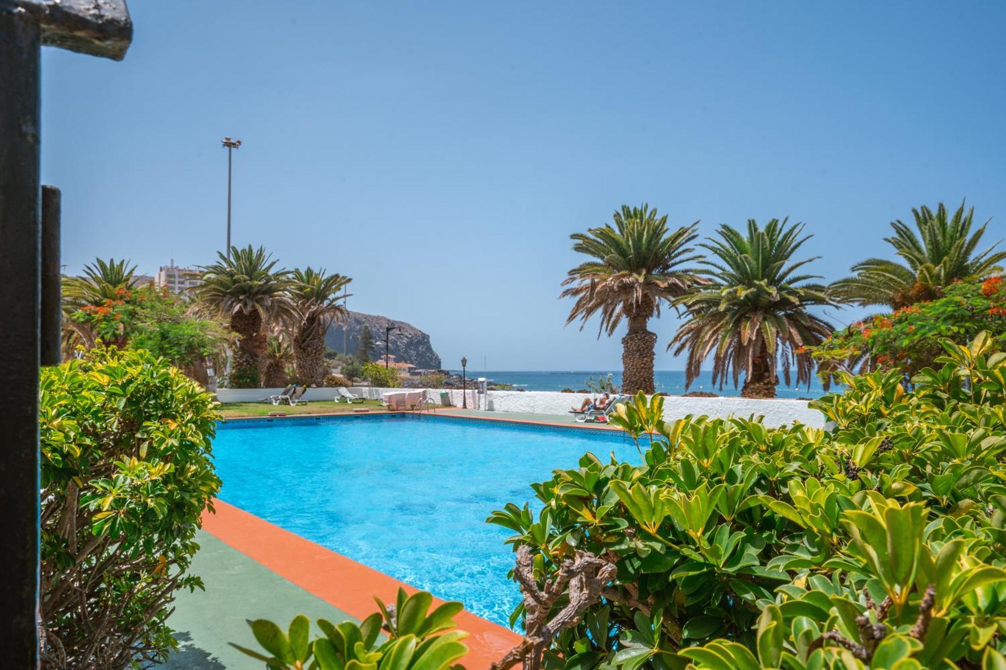 Go2Tenerife Apart'Dida Pool & First Line Of The Sea Los Cristianos  Extérieur photo